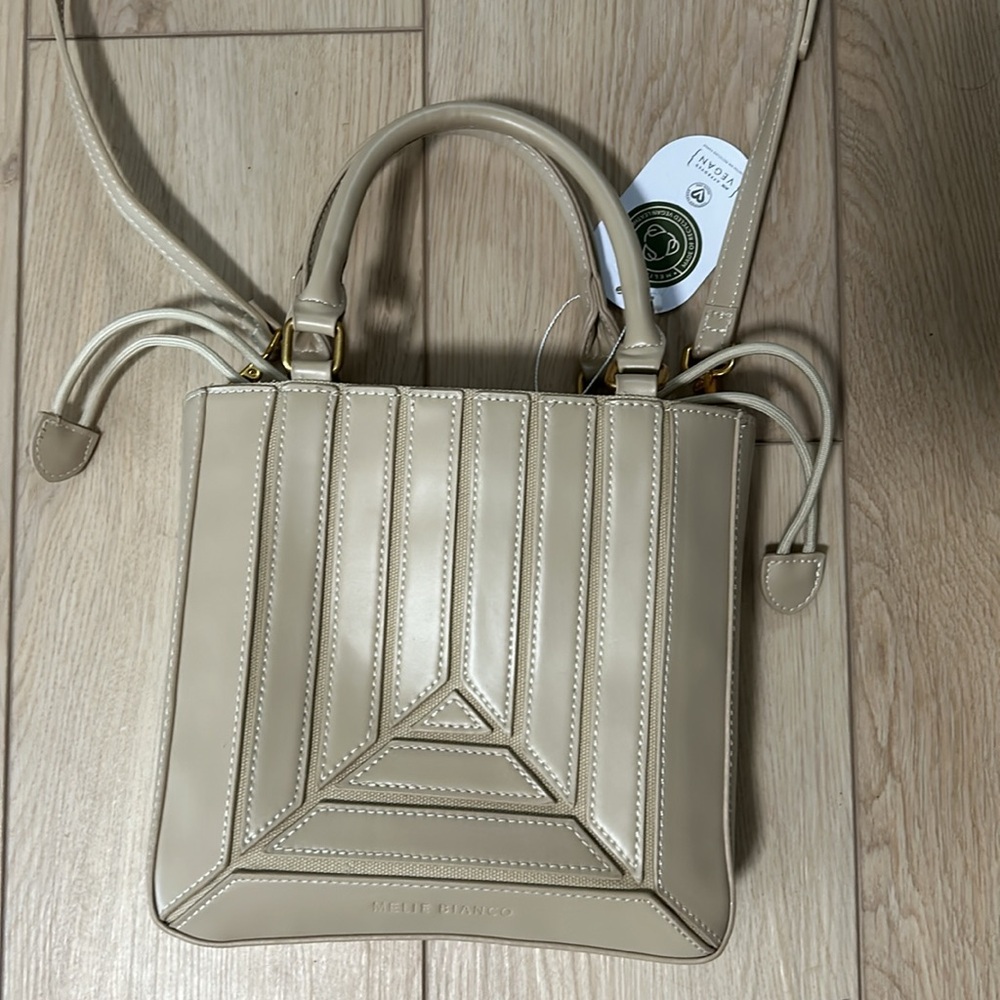 NWT Melie Bianco Purse